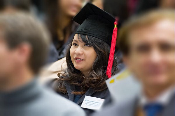 Elèves diplômés du Conservatoire national des arts et métiers (Cnam)